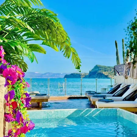 Beachfront Anatoli With Private Heated Pool By Dadovillas *