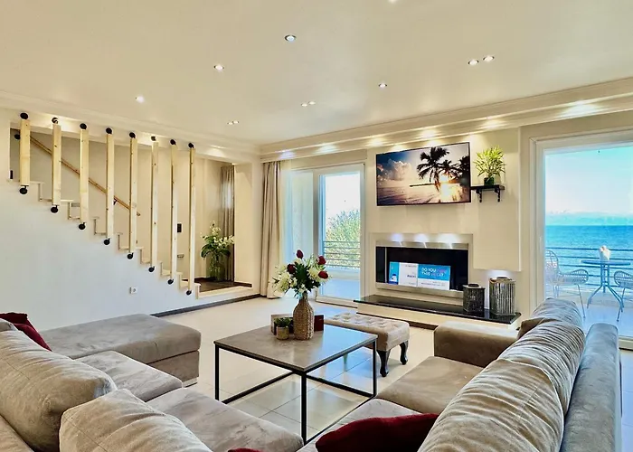 Vila Beachfront Anatoli With Private Heated Pool By Dadovillas Sidárion