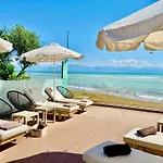 Beachfront Anatoli With Private Heated Pool By Dadovillas Villa