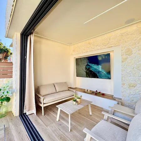 Beachfront Anatoli With Private Heated Pool By Dadovillas Villa