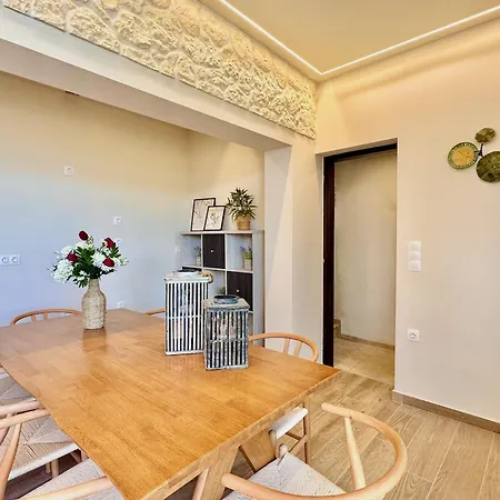 Beachfront Anatoli With Private Heated Pool By Dadovillas *