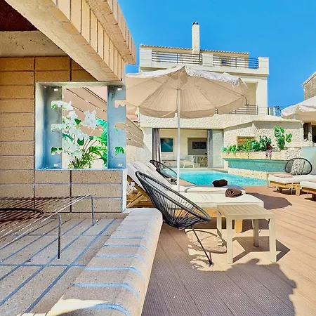 Beachfront Anatoli With Private Heated Pool By Dadovillas * Sidárion