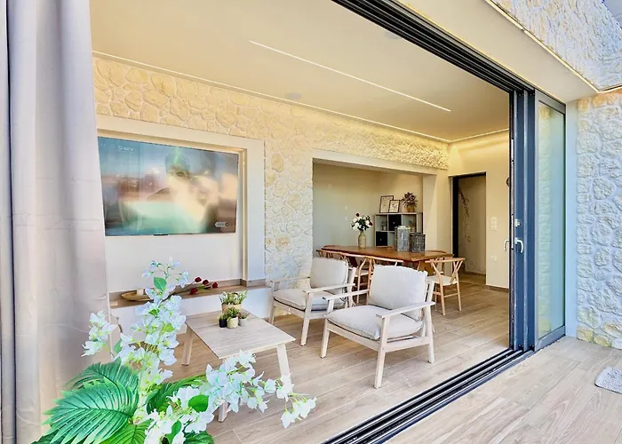 Beachfront Anatoli With Private Heated Pool By Dadovillas *