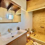 Beachfront Anatoli With Private Heated Pool By Dadovillas * Sidárion