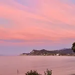 Βίλα Beachfront Anatoli With Private Heated Pool By Dadovillas Σιδάρι